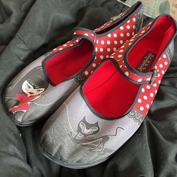 Hot Chocolate Designs Chocolatica Mary Janes: Petunia - Picture 2 of 12